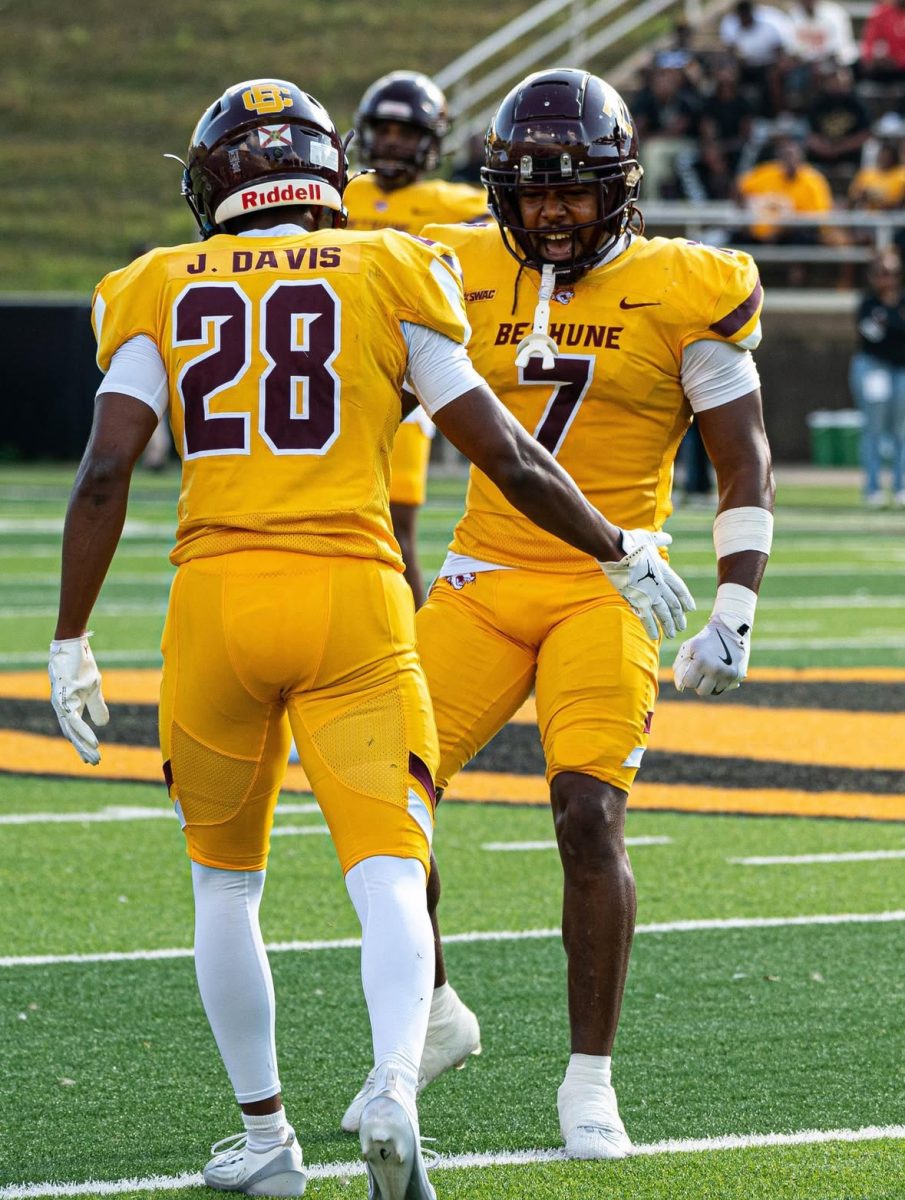 Wildcats Fall to Grambling State in Hard-Fought, Controversial Matchup